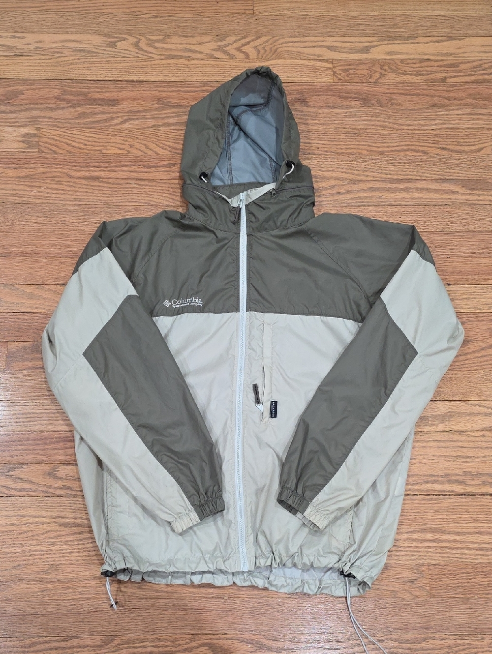 Vintage Columbia Sportswear Packable Windbreaker Rain Jacket - L Mens